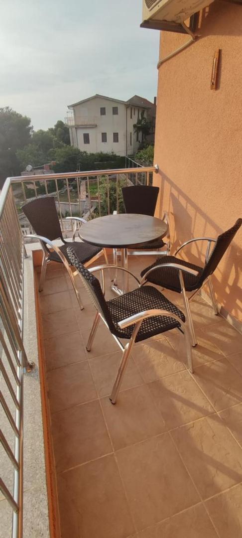Apartment Visum พรีมอชเตน ภายนอก รูปภาพ